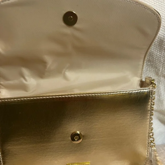 Jimmy Choo Gold Crossbody Bag with Chain Strap - Picture 6 of 9